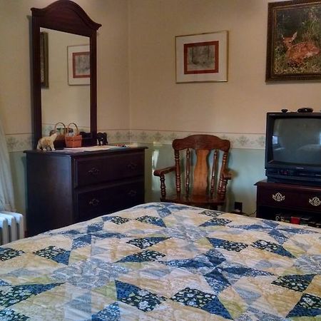 Numidia Fish & Loaves Bed And Breakfast מראה חיצוני תמונה