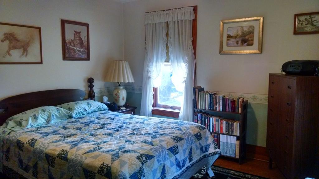 Numidia Fish & Loaves Bed And Breakfast מראה חיצוני תמונה