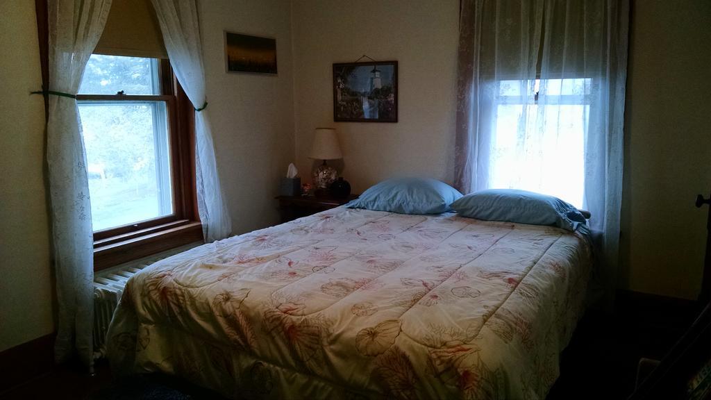 Numidia Fish & Loaves Bed And Breakfast מראה חיצוני תמונה