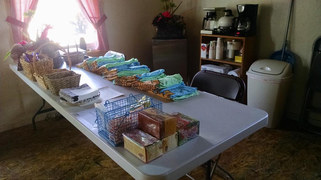 Numidia Fish & Loaves Bed And Breakfast מראה חיצוני תמונה