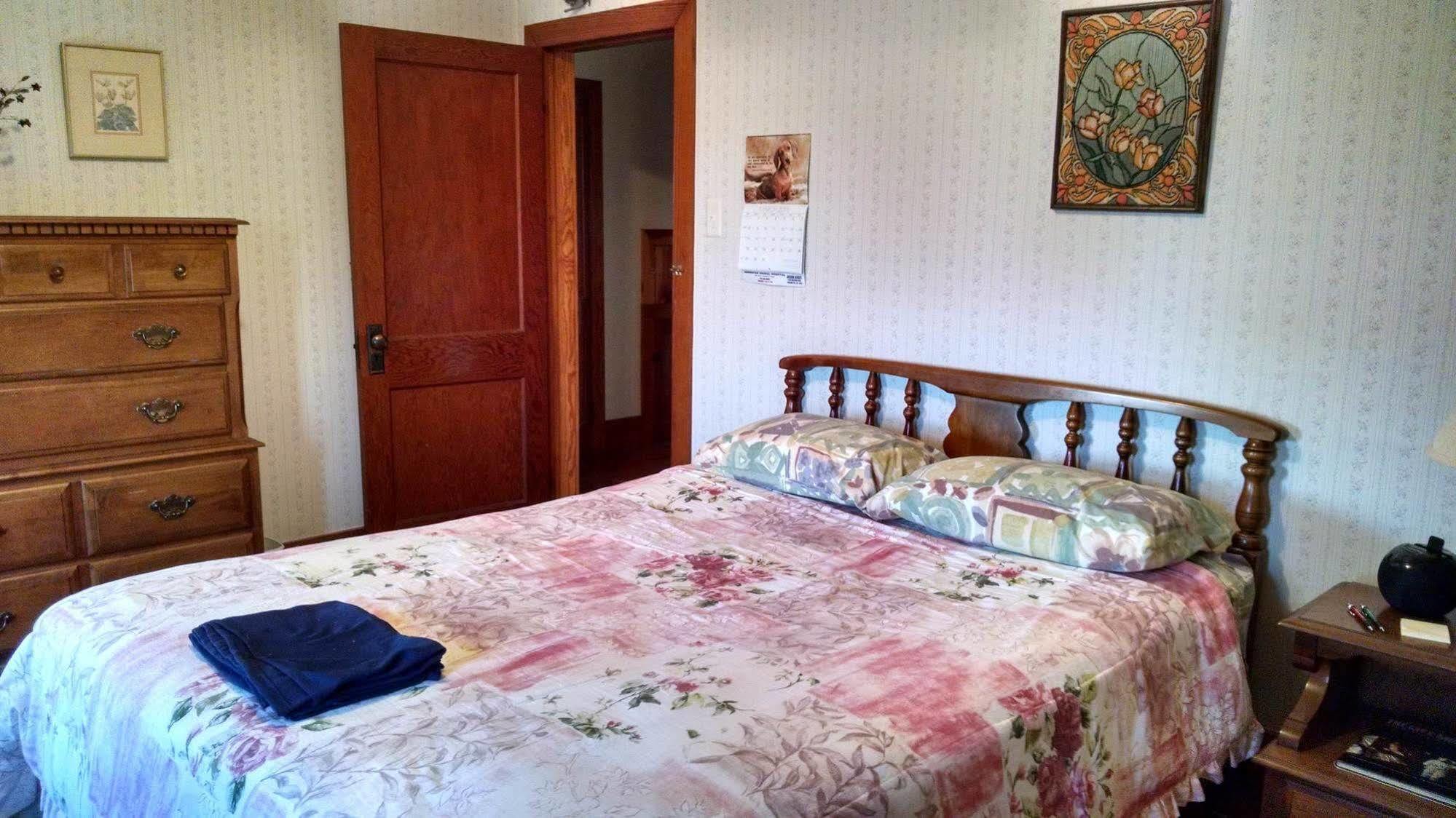Numidia Fish & Loaves Bed And Breakfast מראה חיצוני תמונה