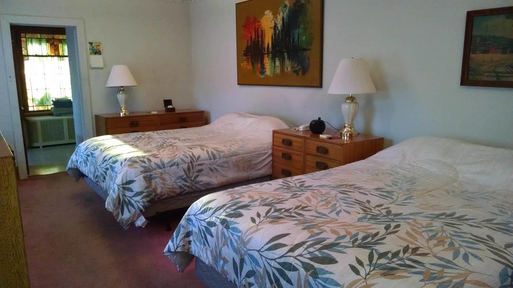 Numidia Fish & Loaves Bed And Breakfast מראה חיצוני תמונה