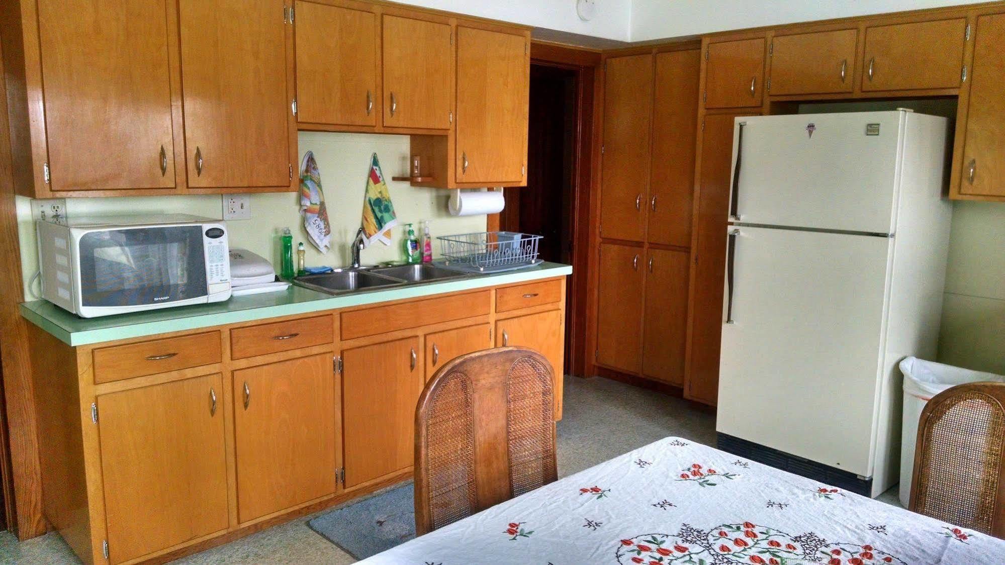 Numidia Fish & Loaves Bed And Breakfast מראה חיצוני תמונה