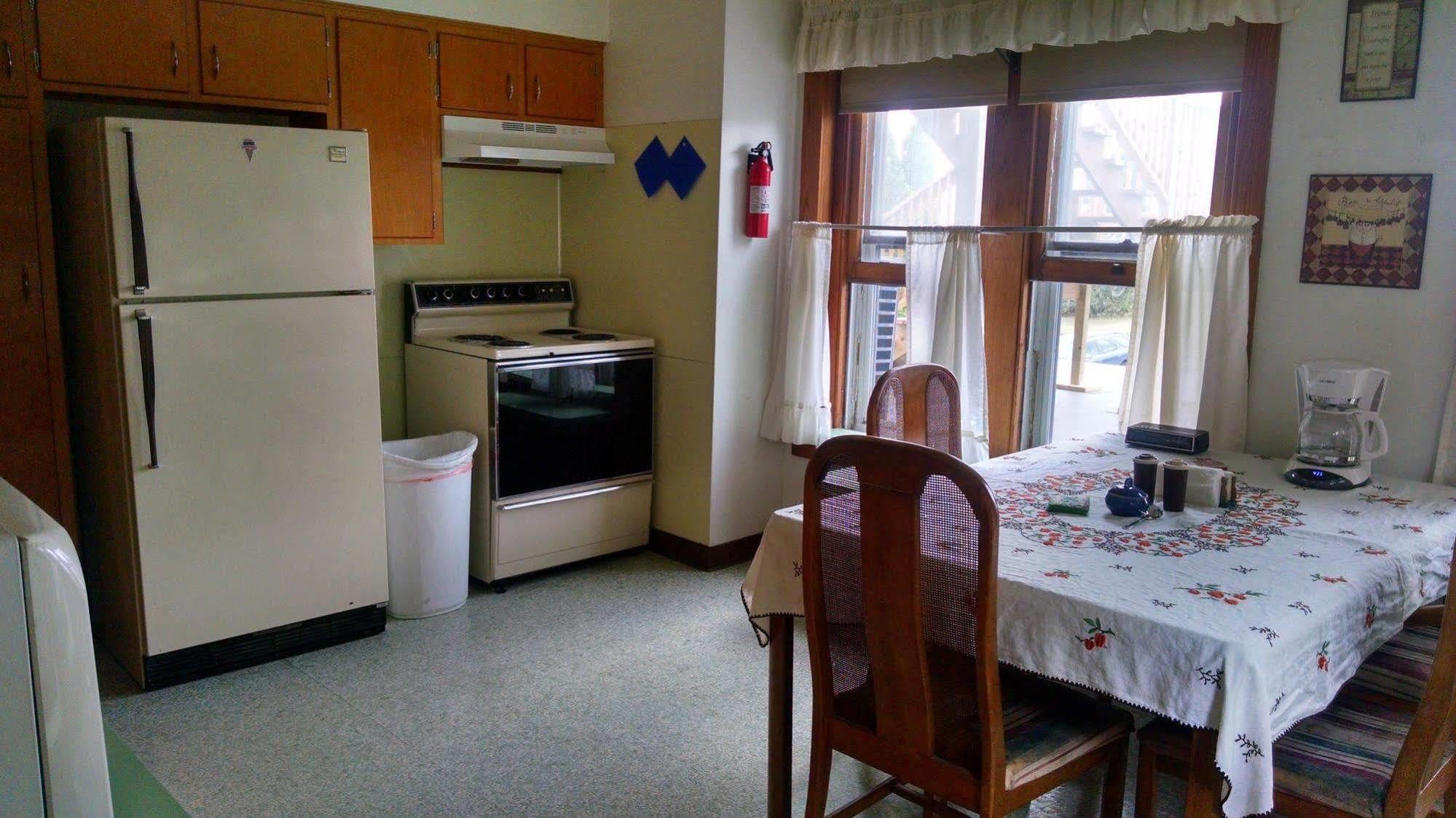 Numidia Fish & Loaves Bed And Breakfast מראה חיצוני תמונה